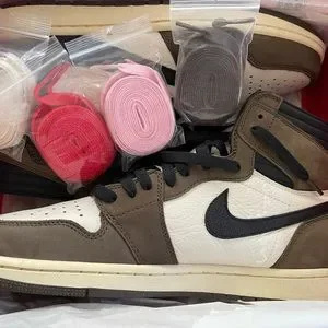 Caucus Jack Travis Scott Jordan 4 Retro Travis Scott Cactus Jack Men main image 4
